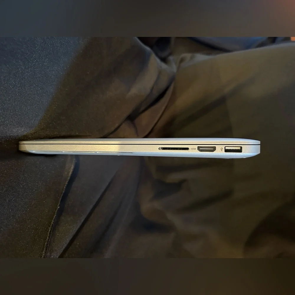 Apple MacBook Pro (Mid-2014)